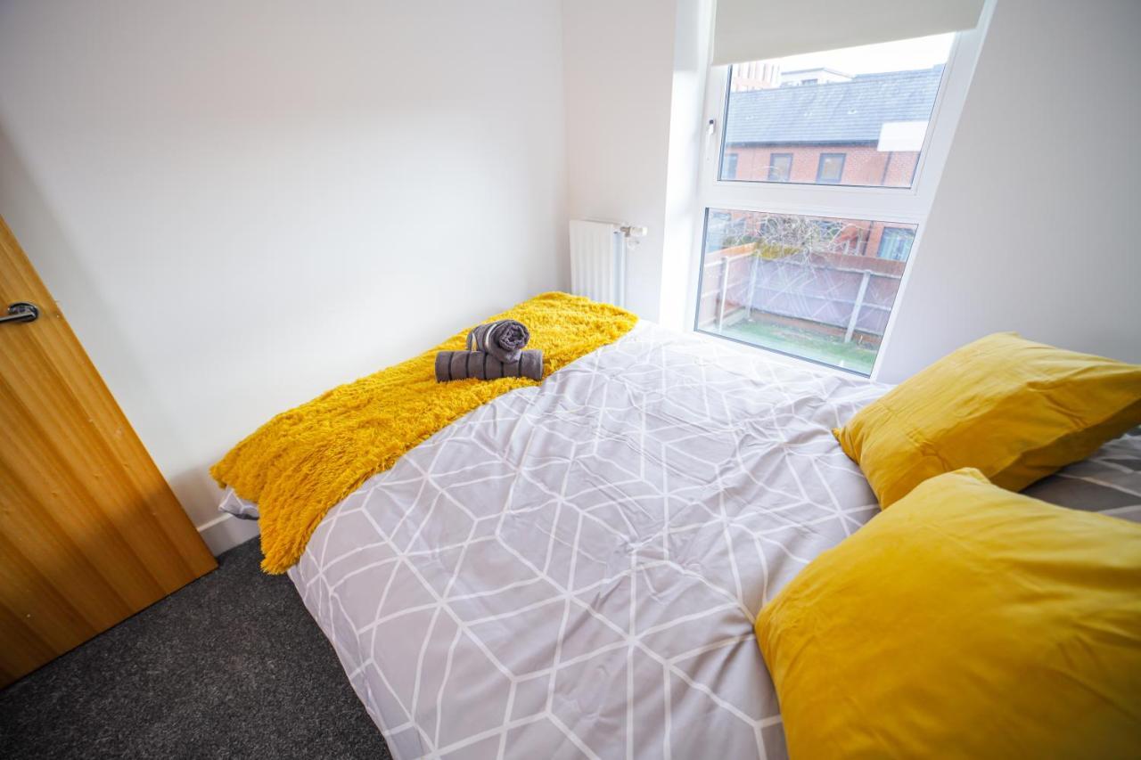 3 Bedroom House In Birmingham City Centre - Sleeps 6 Kültér fotó