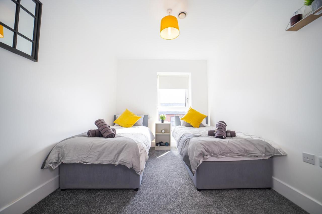 3 Bedroom House In Birmingham City Centre - Sleeps 6 Kültér fotó